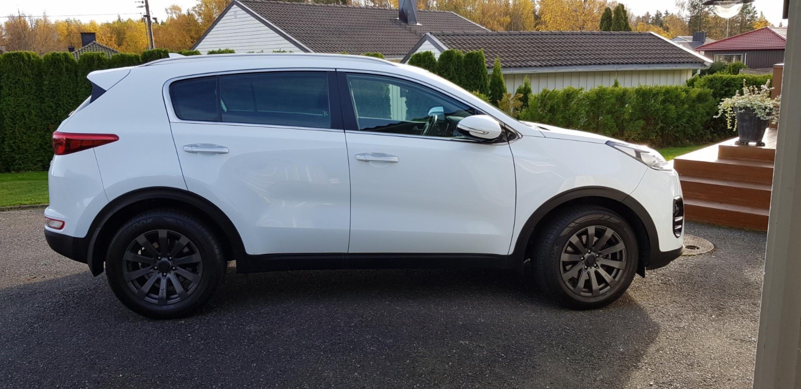 Auto occasion Kia Kia Sportage 1.7diesel blanche Kia