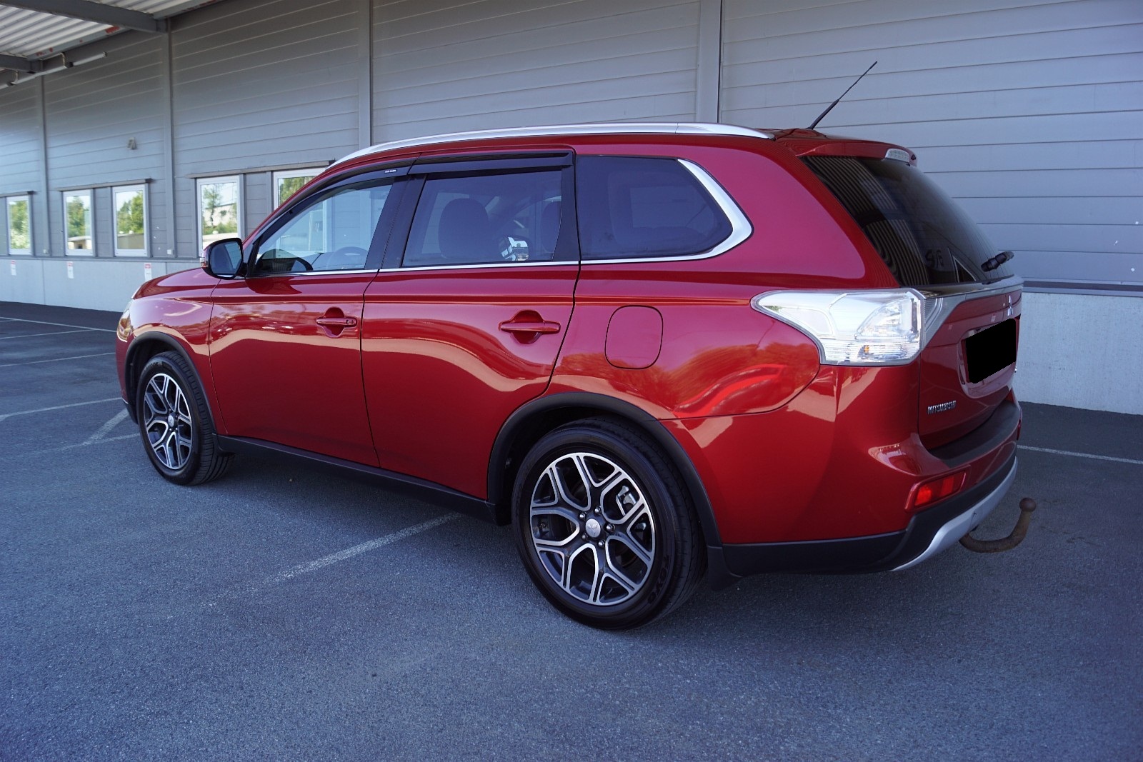 Mitsubishi outlander instyle
