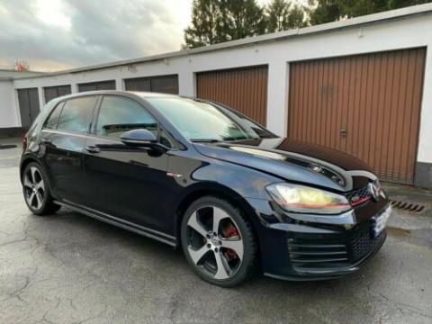 Volkswagen Golf 7 GTI DSG Noire