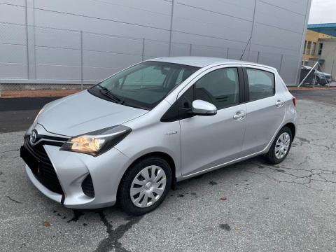 Toyota Yaris  1.5 Hybrid Gris