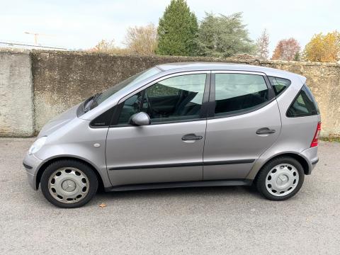 Mercedes-Benz A160 Gris