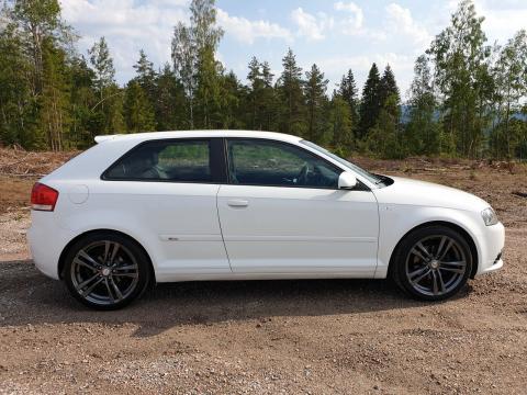 Audi Audi A3 1,9 TDI Audi A3 1,9 TDI Blanc Blanc