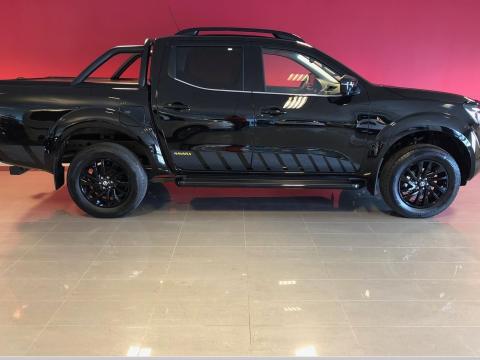 Nissan Nissan Navara 2.3 DCI  Nissan Navara 2.3 DCI  Noire