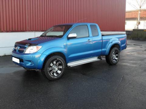 Toyota  HiLux  2,5 D4D  Bleu