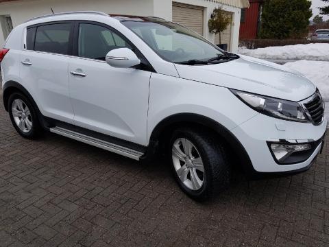 Kia Kia Sportage 1,7 CRDi ISG Exclusive 2WD 2011 Kia Sportage 1,7 CRDi Blanc