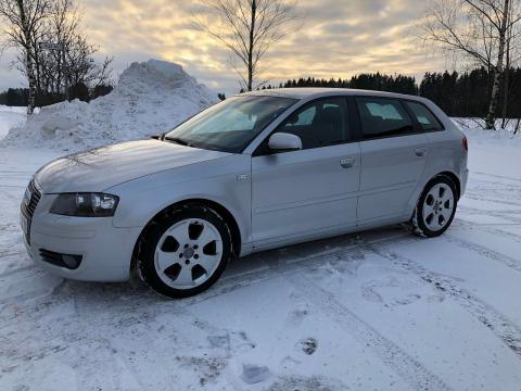 Audi Audi A3 2.0 TDI Grise Audi A3 2.0 TDI Gris