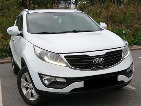 Kia Kia Sportage 1,7 CRDi Diesel 4000CHF Kia Sportage 1,7 CRDi Diesel 4000CHF Blanc