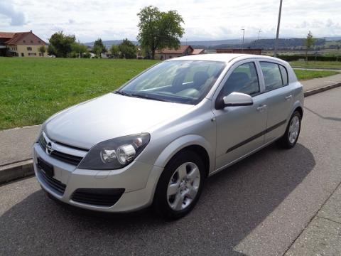 Opel astra 1,8i essentia Gris