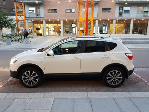 Nissan Nissan Qashqai 1,5 dCI DPF Tekna Premium Nissan Qashqai  Blanc