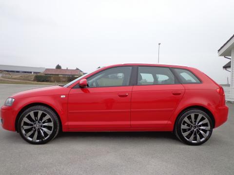 Audi Audi A3 DIESEL ROUGE AUTOMATIQUE Audi A3 AUTOMAT Rouge