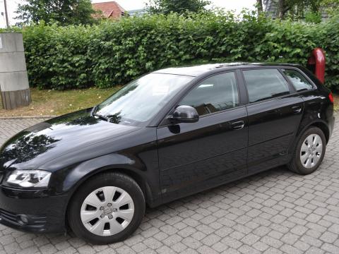 Audi Audi A3 Sportback 1,6 TDI Audi A3  Gris