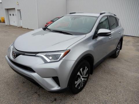 Toyota RAV4   LE Gris