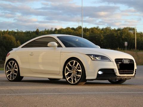 Audi Audi TT quattro Blanc