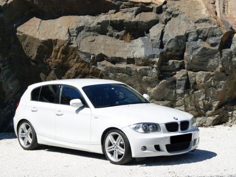 BMW serie 1 118 1 DIESEL Blanc
