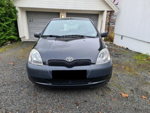 Toyota Yaris 1.0 VVT-i Noire