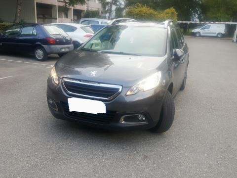 Peugeot 2008 1L6 HDI active Gris