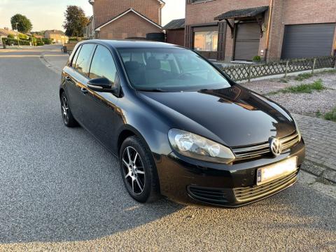 Volkswagen Golf Noire