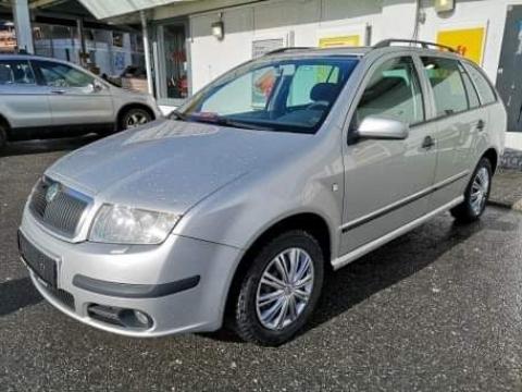 Skoda Fabia 1,2 TSI 110hk Stv Argent