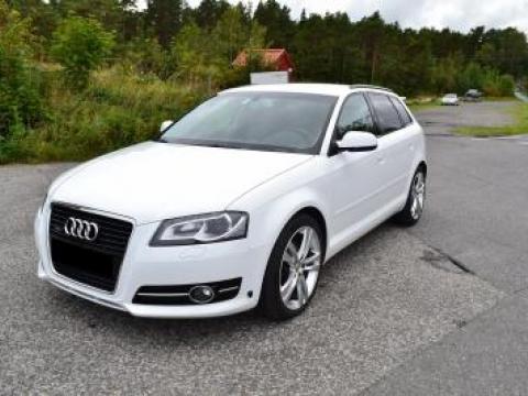 Audi A3 VERSION 189CV SLINE Blanc