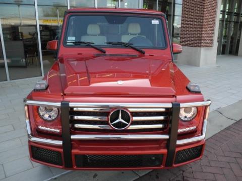 Mercedes-Benz G-Class Rouge