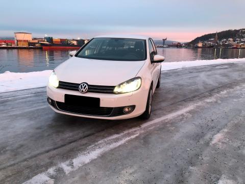 Volkswagen Volkswagen Golf 2,0 TDI Volkswagen Golf Blanc