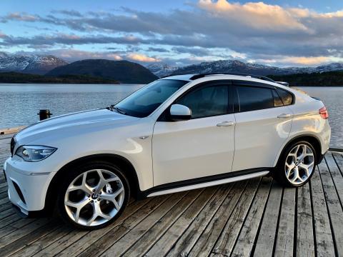 BMW BMW X6 M-Sport Diesel Automatique BMW X6 M-Sport Diesel Automatique Blanc