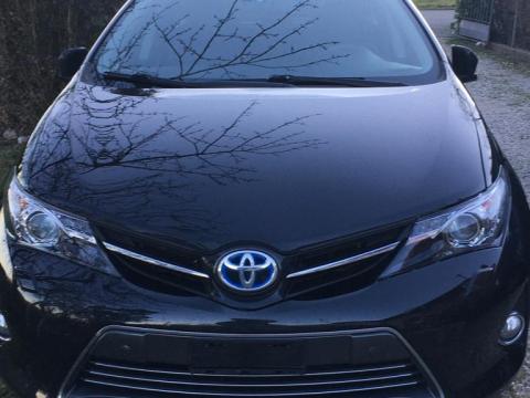 Toyota Auris HSDSHybrid Noire