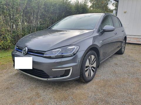 Volkswagen Golf Gris