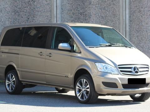 Mercedes-Benz Viano Gris
