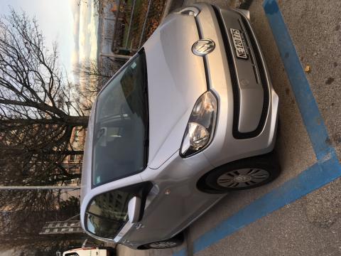 Volkswagen Up  1.0 MPI Gris