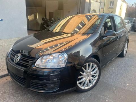 Volkswagen Golf V Lim. GT Noire