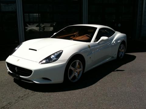 FERRARI California 4.3 V8 (cabriolet)