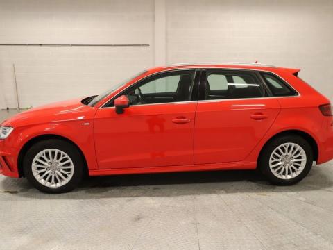 Audi Audi A3 2.0 TDi 150hk Quattro Sportback Ambiente Audi A3 2.0 TDi 150hk Quattro Sportback Ambiente Rouge