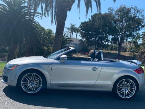 Audi tt cabriolet Gris