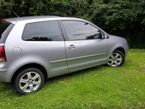 Volkswagen Polo  1.4 tdi 68 chevaux Gris