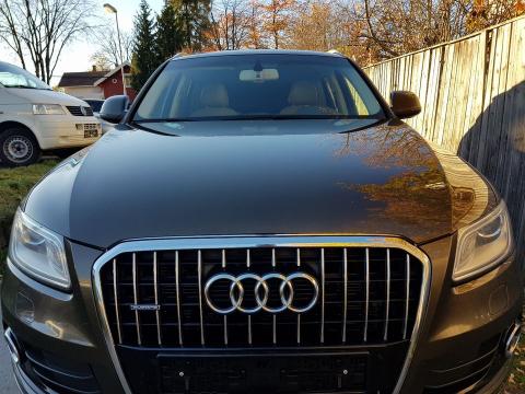 Audi Q5  Audi Q5 EU-2020  2012, 189 950 km....4000CHF Beige