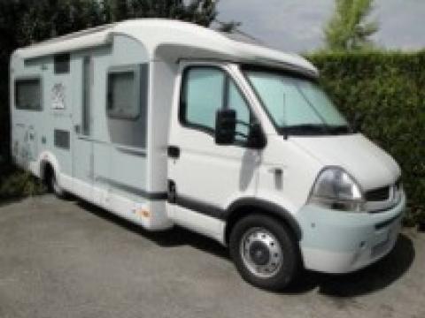 AM General A DONNER Camping car KNAUS SUN TI 650MF