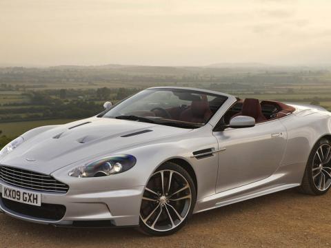 ASTON MARTIN DBS