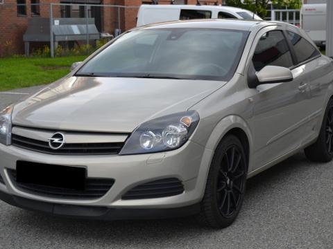 Opel Astra Gris