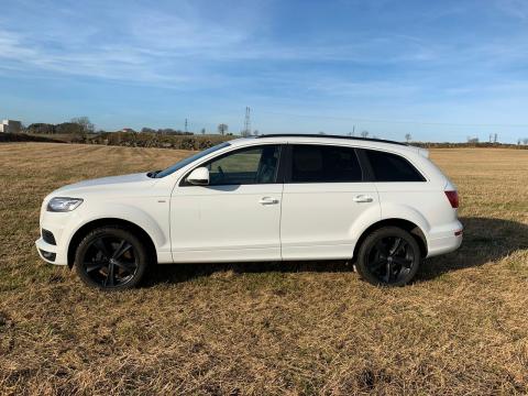 Audi Audi Q7 Automatique Diesel Audi Q7 Automatique Diesel Blanc