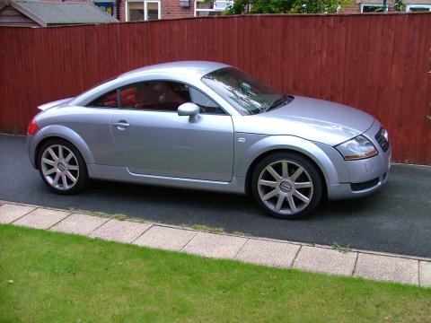 Audi TT 225hp quattro 2002