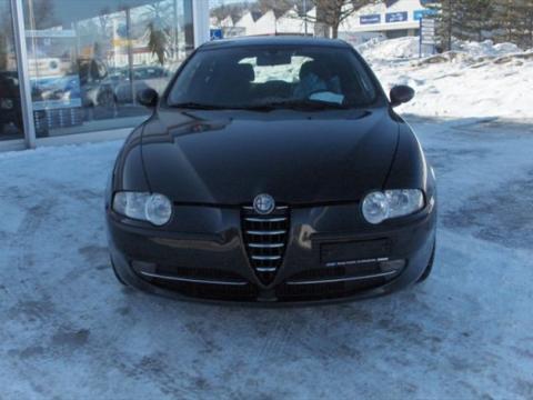 ALFA ROMEO 147 1.6 16V Progression (limousine)