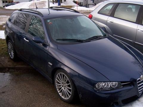 ALFA ROMEO 156 2.5 V6 Distinctive (break)