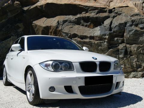 BMW serie 1 188 Blanc