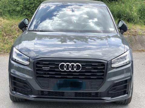 Audi Q2 sport  2.0 TFSI Sport Gris