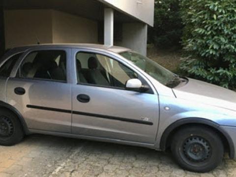 Opel Corsa C1.2 16V Enjoy Gris