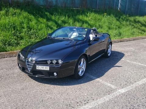 Alfa Romeo spider  2.2 JTS Noire