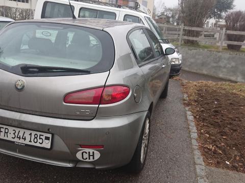 Alfa Romeo 147 Gris