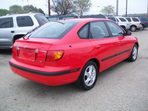 Hyundai Elantra GT 2001