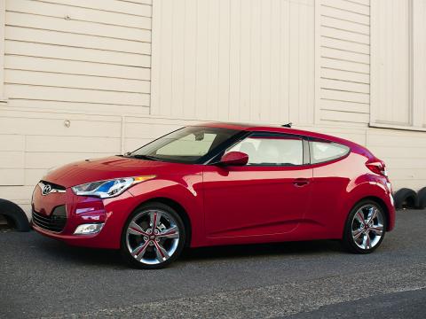 Hyundai Veloster Base 2013